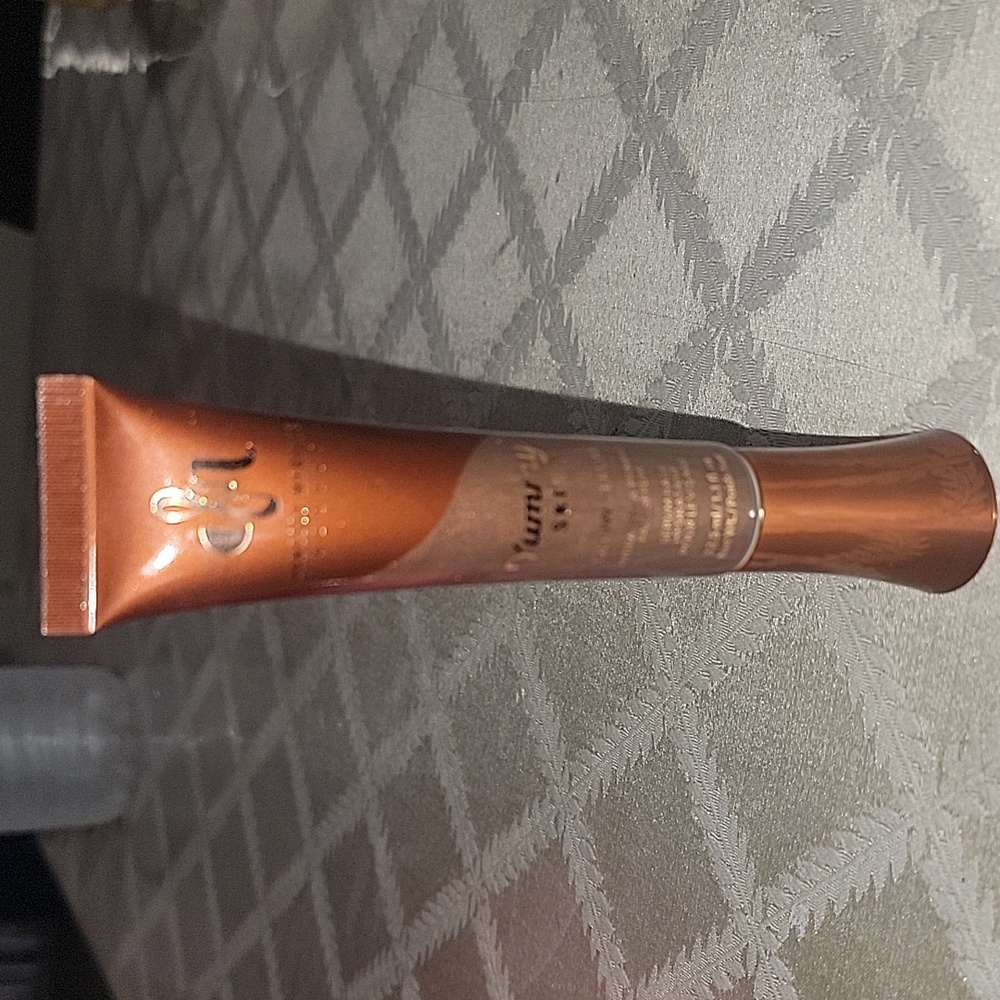 Yummy Skin Glow Serum - Picture 4 of 6